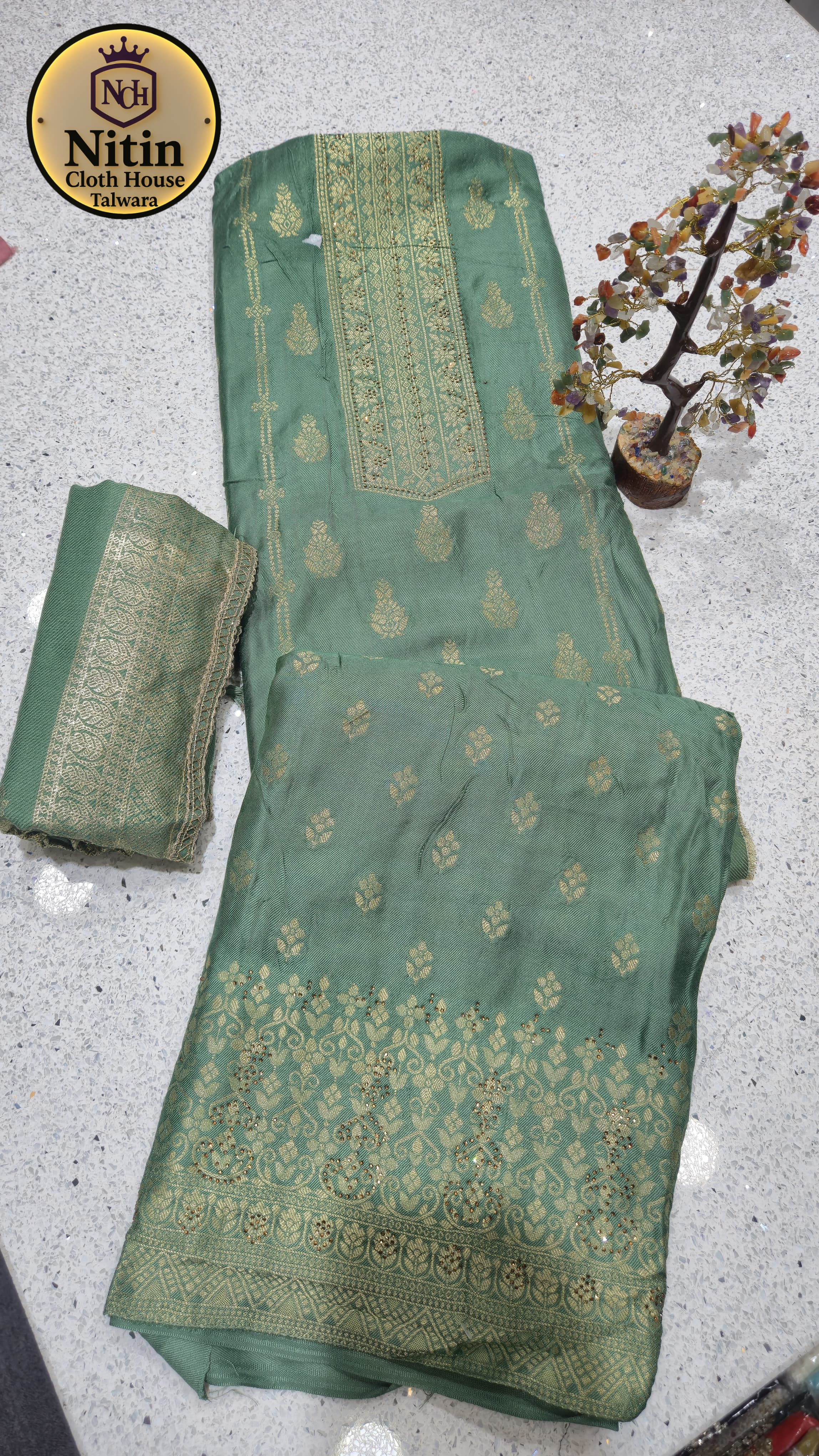 Premium Pashmina Banarasi suit🥶