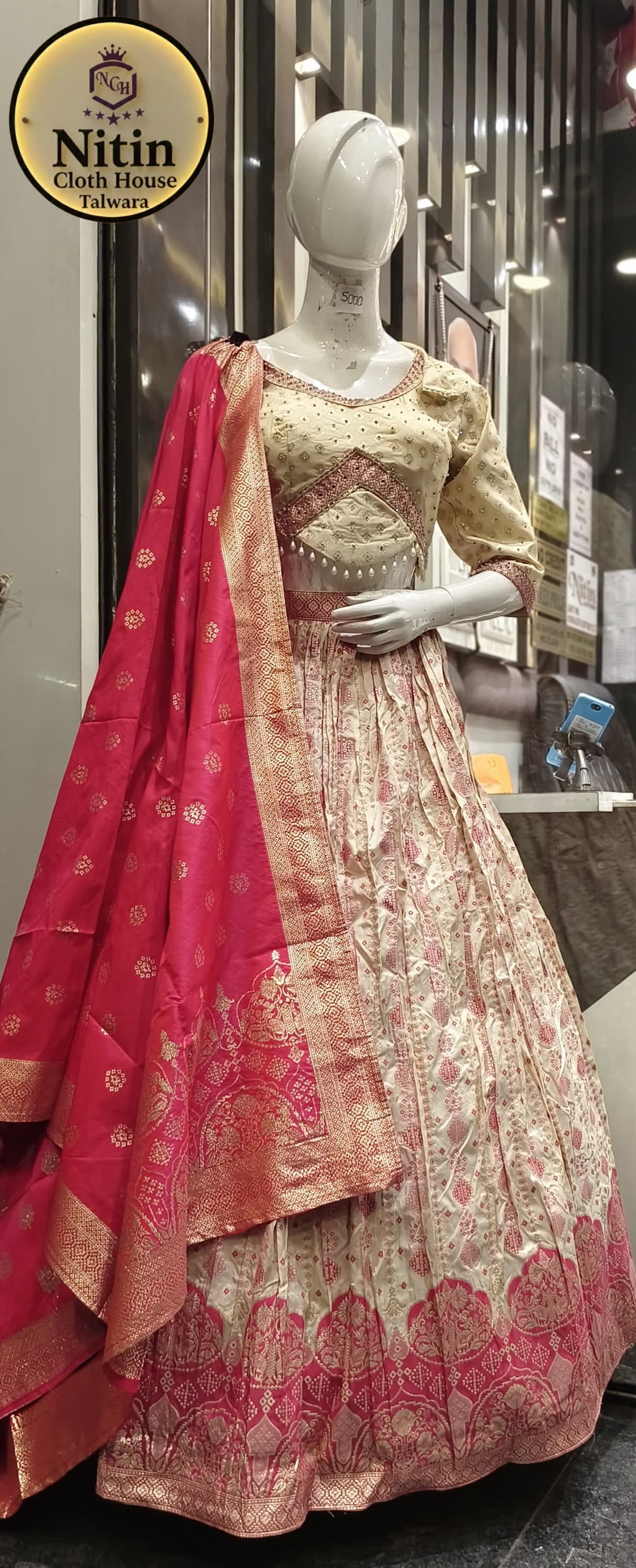 Banarasi Lehenga...♥️