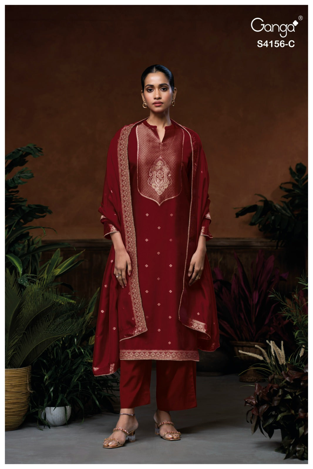 🌿 Ganga's Royal Jacquard Silk Designer Suit Set 🌿