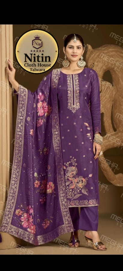 Blush Plum Kanjivaram Banarasi Elegance